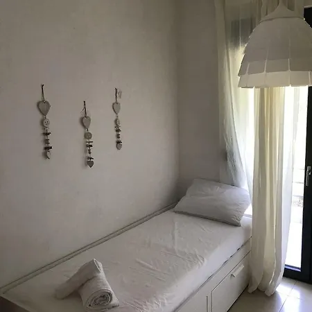 Apartman Chris Rhodes City